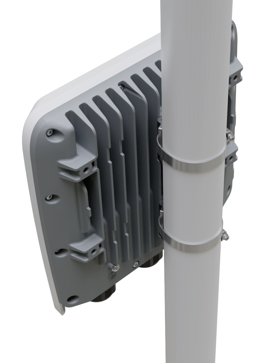 MikroTik RB5009 1x 10G SFP+ 1x 2.5GbE 7x 1GbE Quad Core PoE-in/Out Outdoor Router