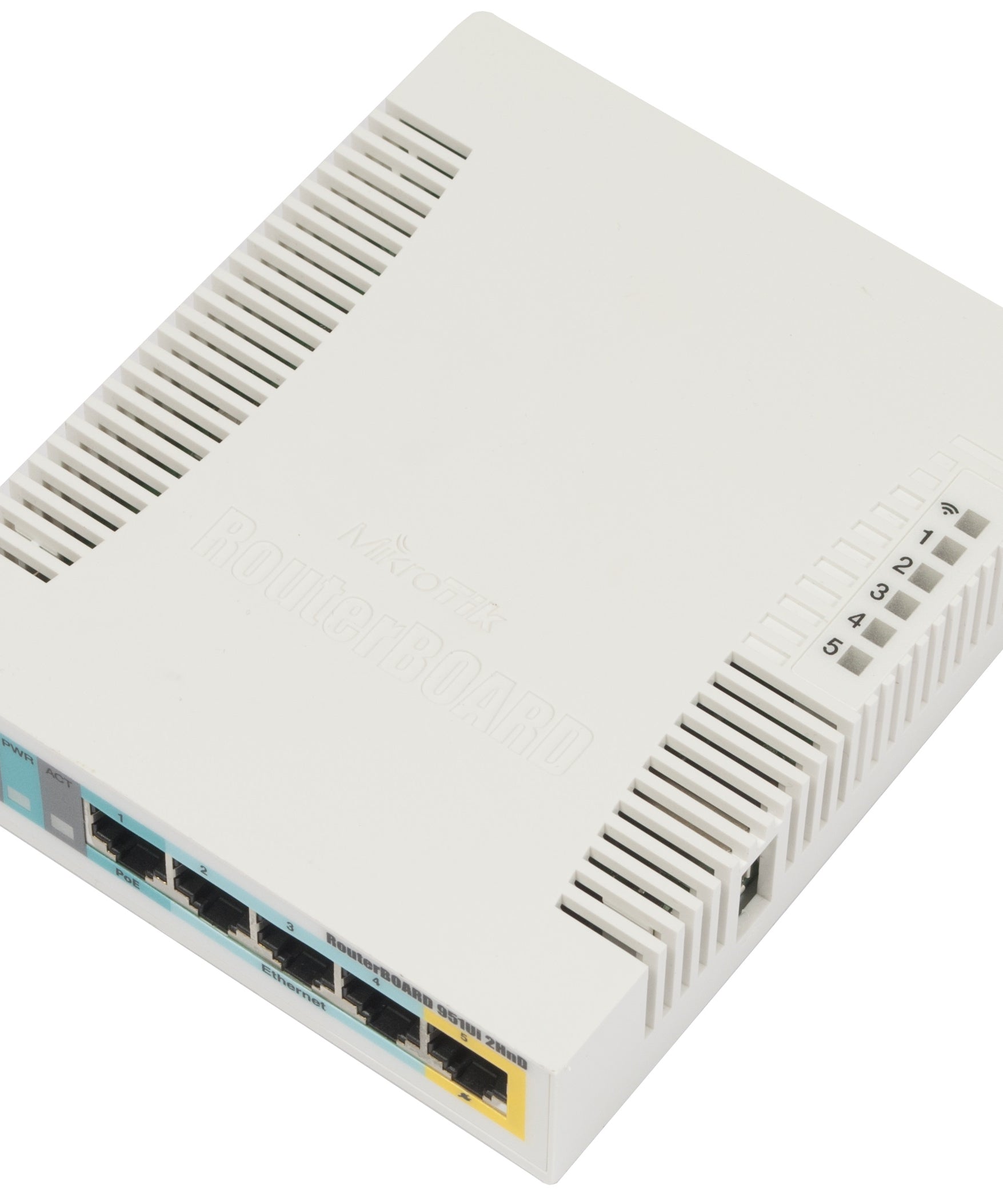 MikroTik RB951Ui-2HnD Router w/ Integrated 2.4GHz Wireless, 600MHz CPU, 128MB RAM, 5x LAN, PoE Out