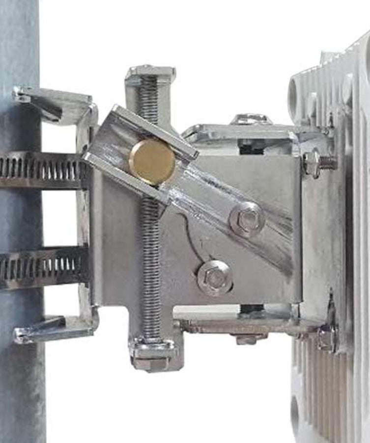 Siklu T280 60GHz 2x 1Gbps 1x SFP+ ports Long Range Terragraph Kit