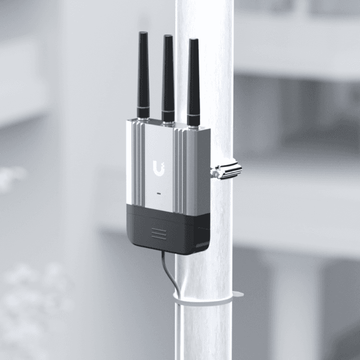 Ubiquiti UMR-Industrial-US UniFi Mobile Router Industrial US