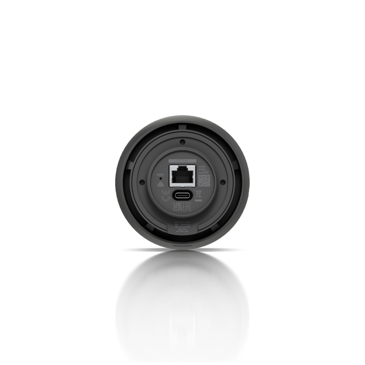 Ubiquiti UVC-AI-Pro Indoor/outdoor 4K PoE camera with 3x optical zoom